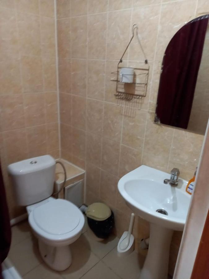 Гостиница Оазис Atyraū Exterior foto